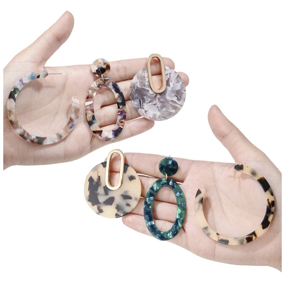 2/$20 NEW Tortoise Hoop Acrylic Resin Earrings - Picture 3 of 3
